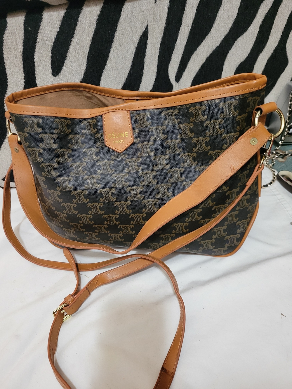 Brown Fashion Monogram Coated Canvas Shoulder Bag with Tan Leather Trim